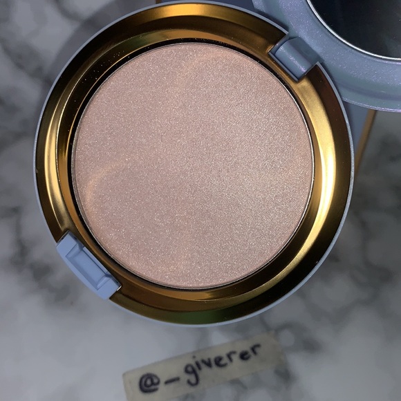 Mystery Princess Beauty Powder Cinderella Collection MAC - Picture 5 of 16